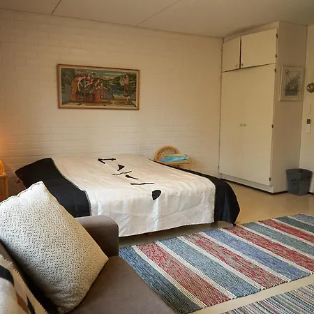 Rantasaunallinen Yksioe Apartment *